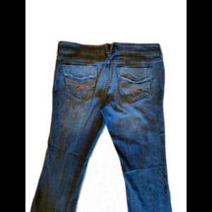 Decree Distressed Womens Jeans Size 9 Bootcut Lowrise Stylish Classy Comfortable